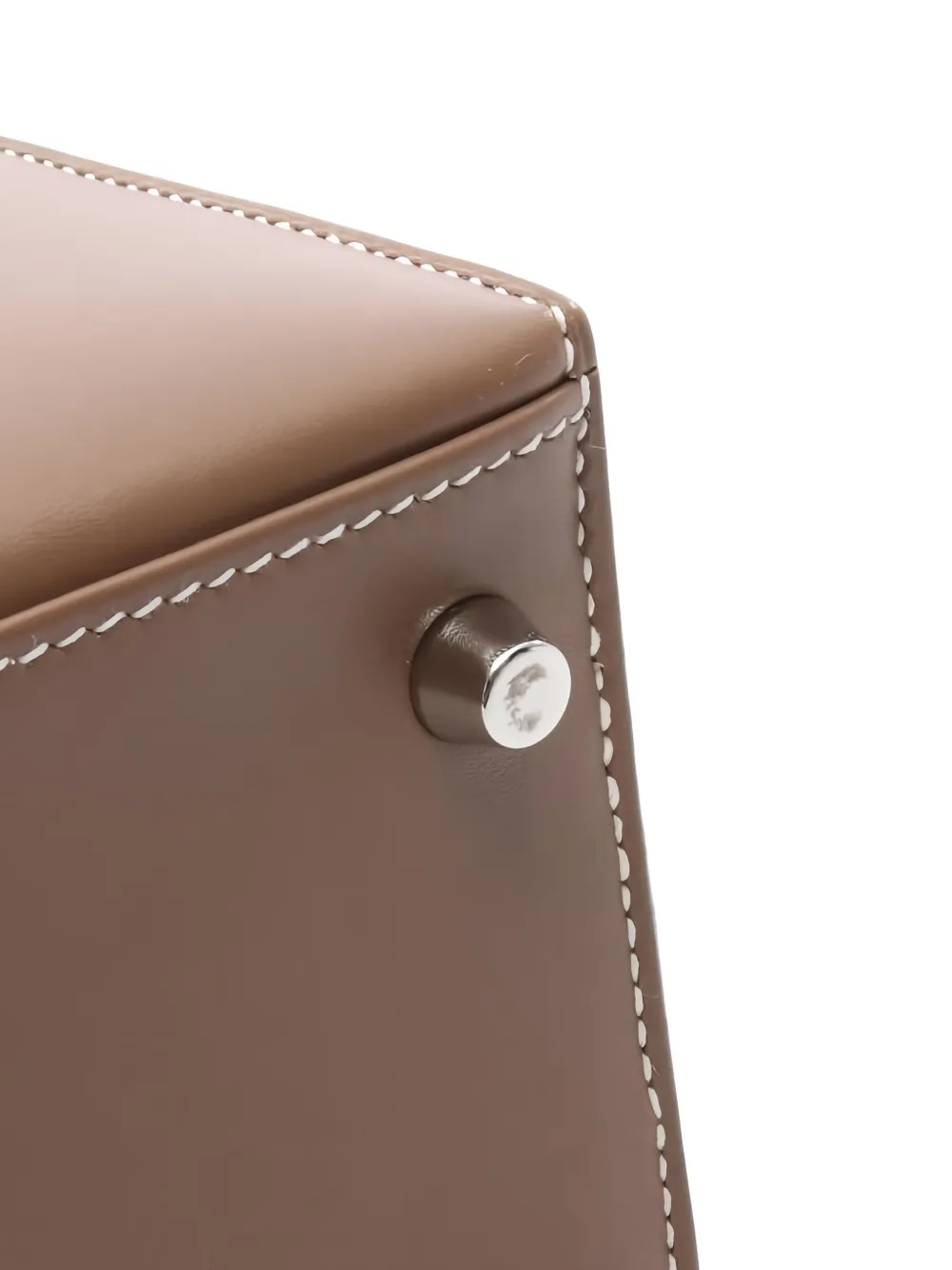 Pre-owned Hermes 2019 Kelly 28 Handbag In Brown