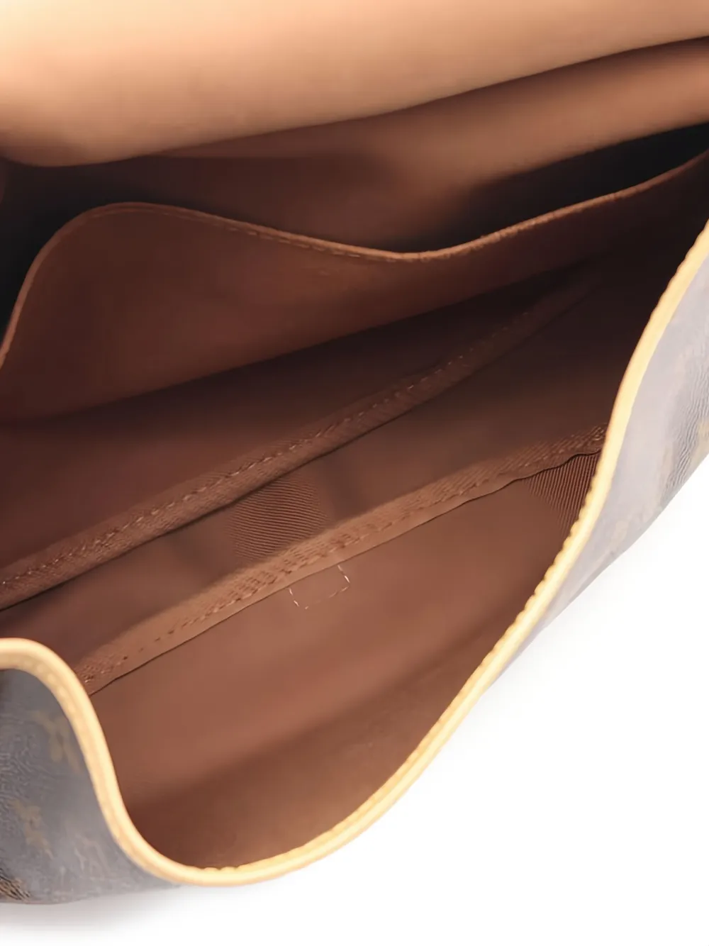 Pre-owned Louis Vuitton Saumur 30 Shoulder Bag In Brown