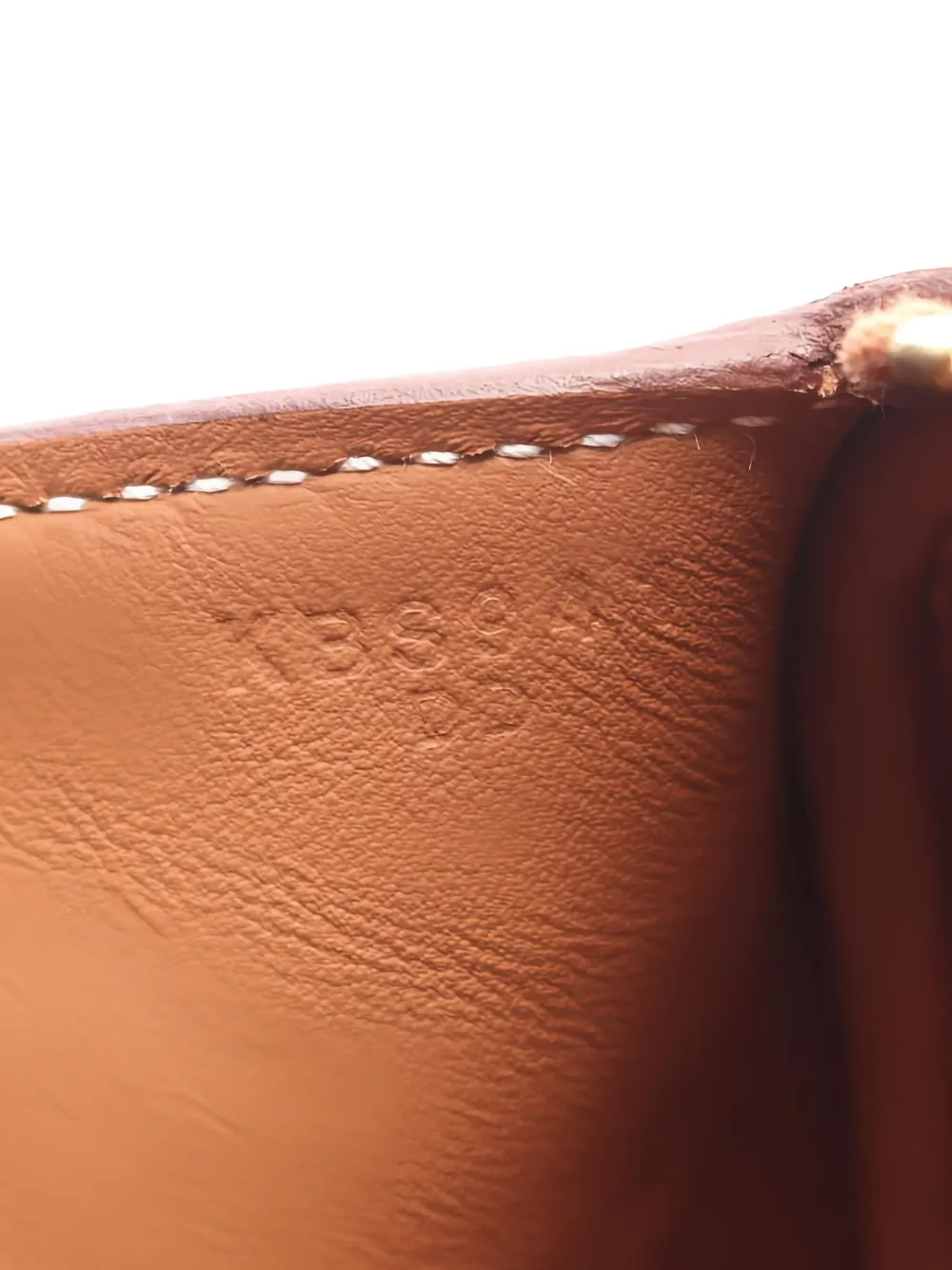 Pre-owned Hermes Mini Lindy Shoulder Bag In Brown