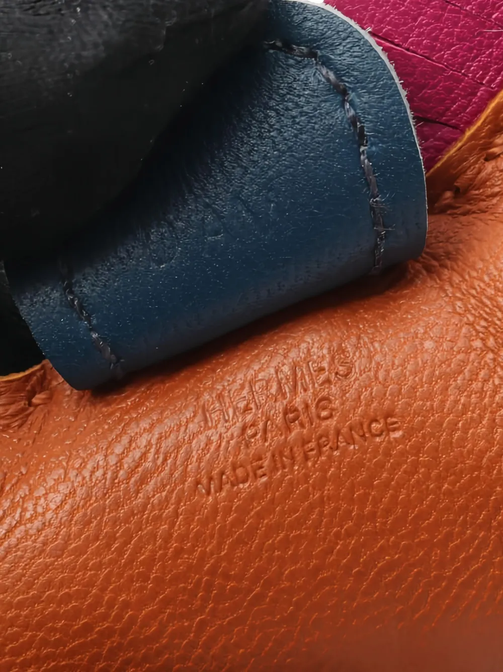 Pre-owned Hermes 2019 Rodeo Pm Charm In Blue