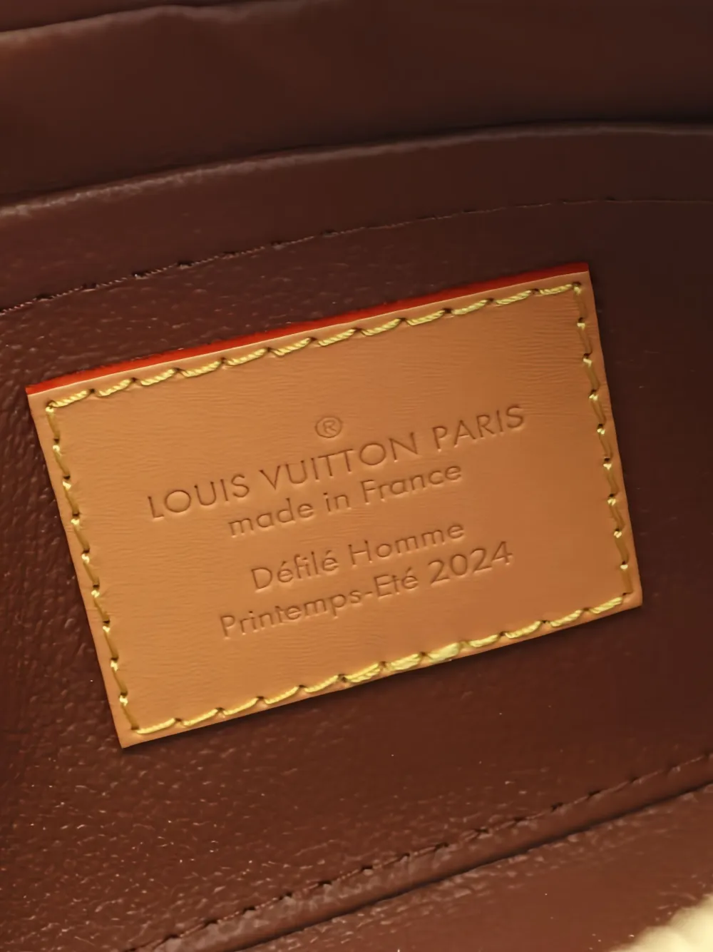 Pre-owned Louis Vuitton Locker Dopp Kit Shoudler Bag In Brown