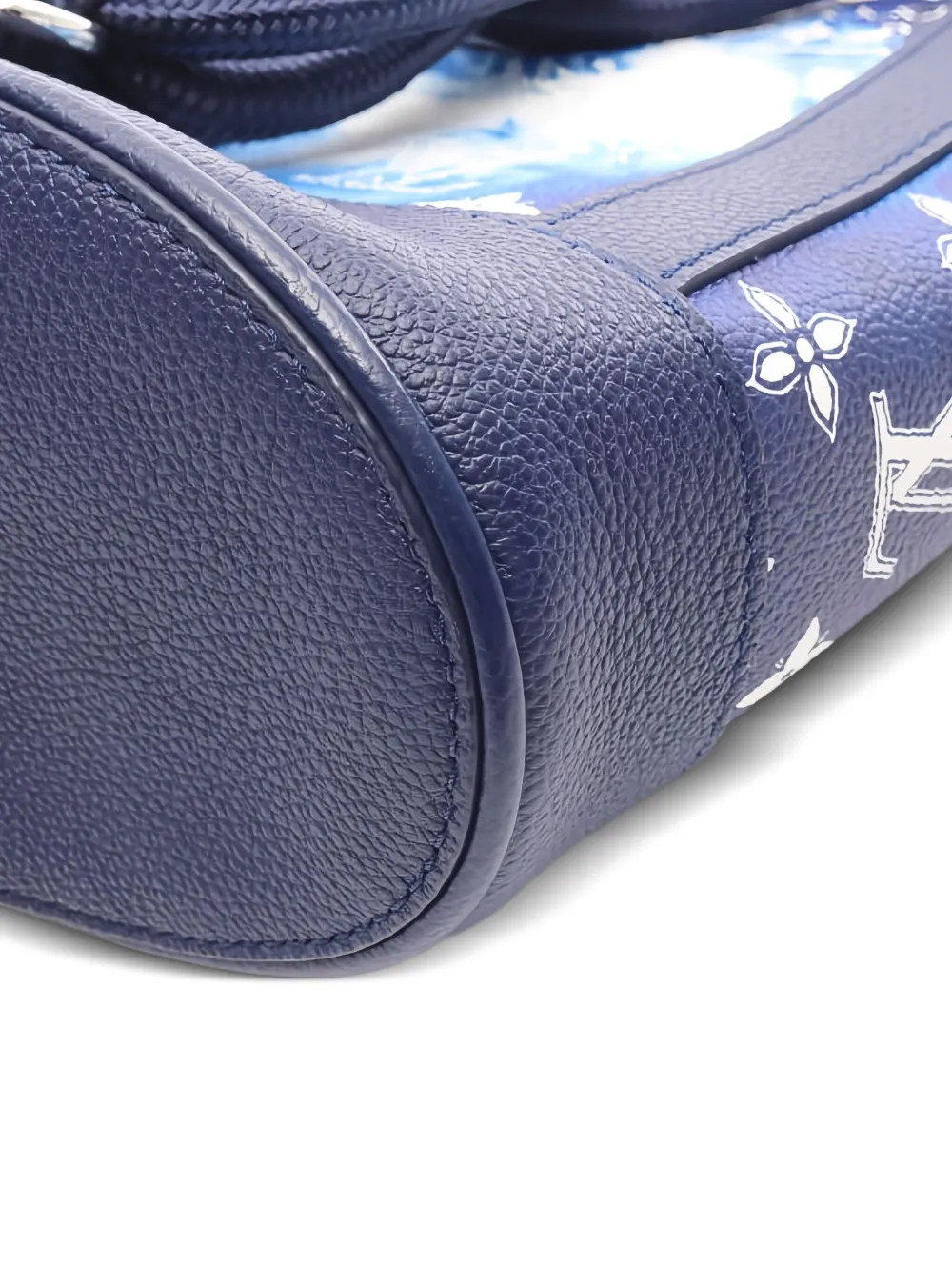 Pre-owned Louis Vuitton Randonnee Pm Monogram Bucket Bag In Blue
