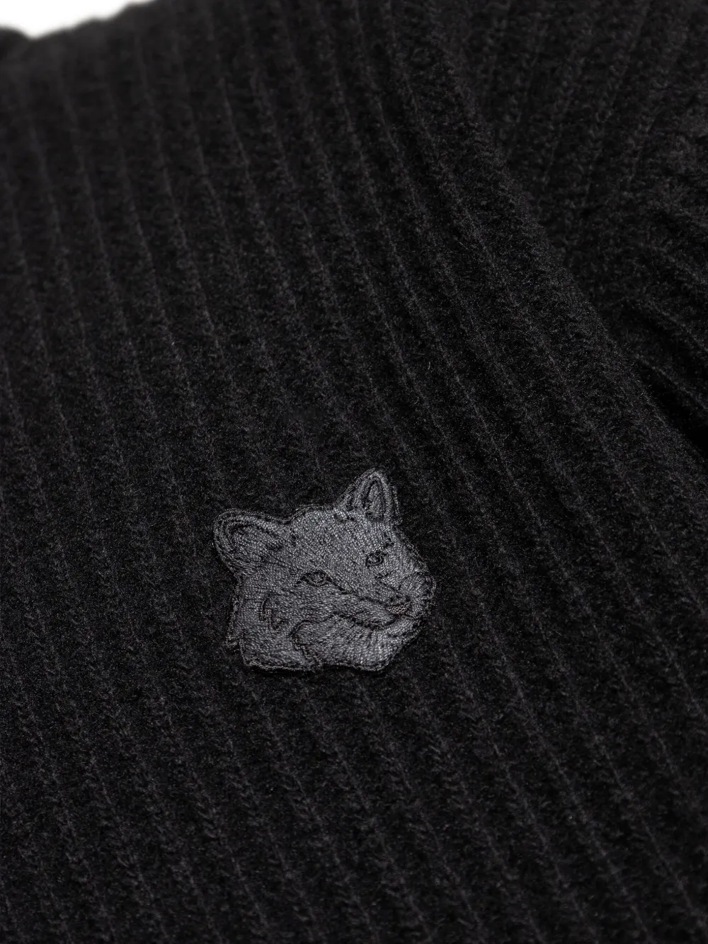 Maison Kitsuné Polotrui met vossenkop-applicatie Zwart