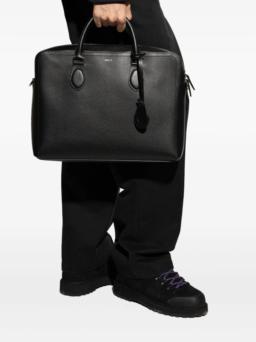 Bally top-handle leather briefcase | Image 2