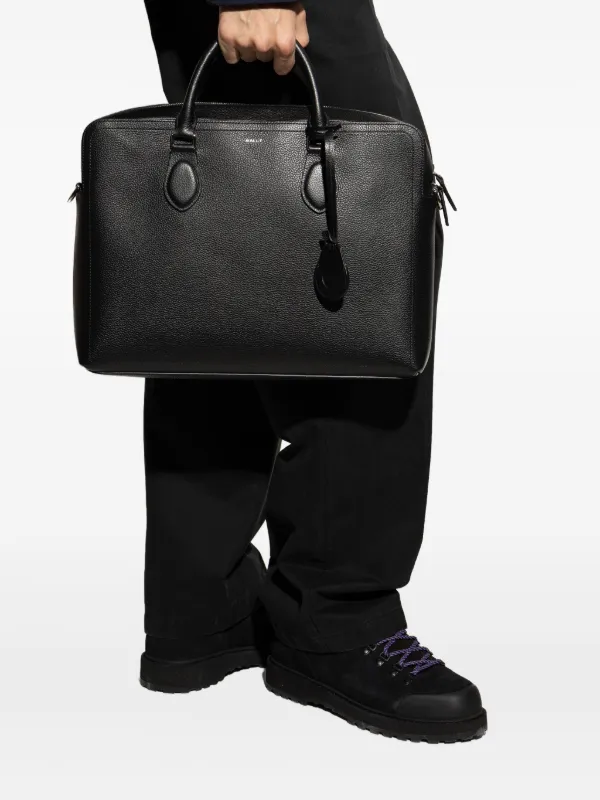 美品！バリー　レザー ビジネスバッグ Bally レザービジネスバッグ | ブラック | FARFETCH JP