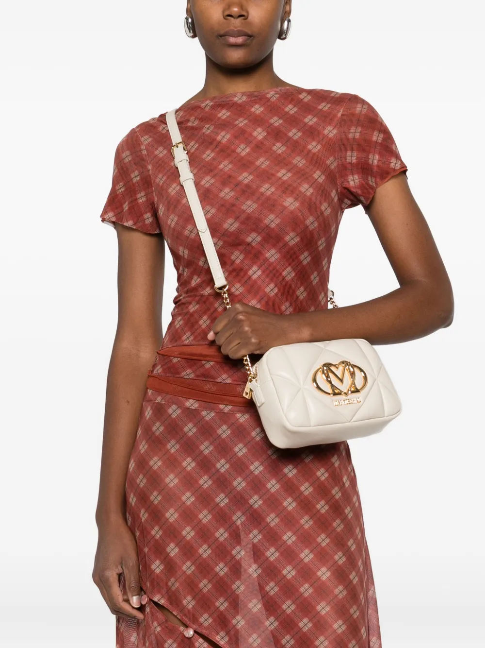 Love Moschino Gewatteerde crossbodytas met logoplakkaat Beige