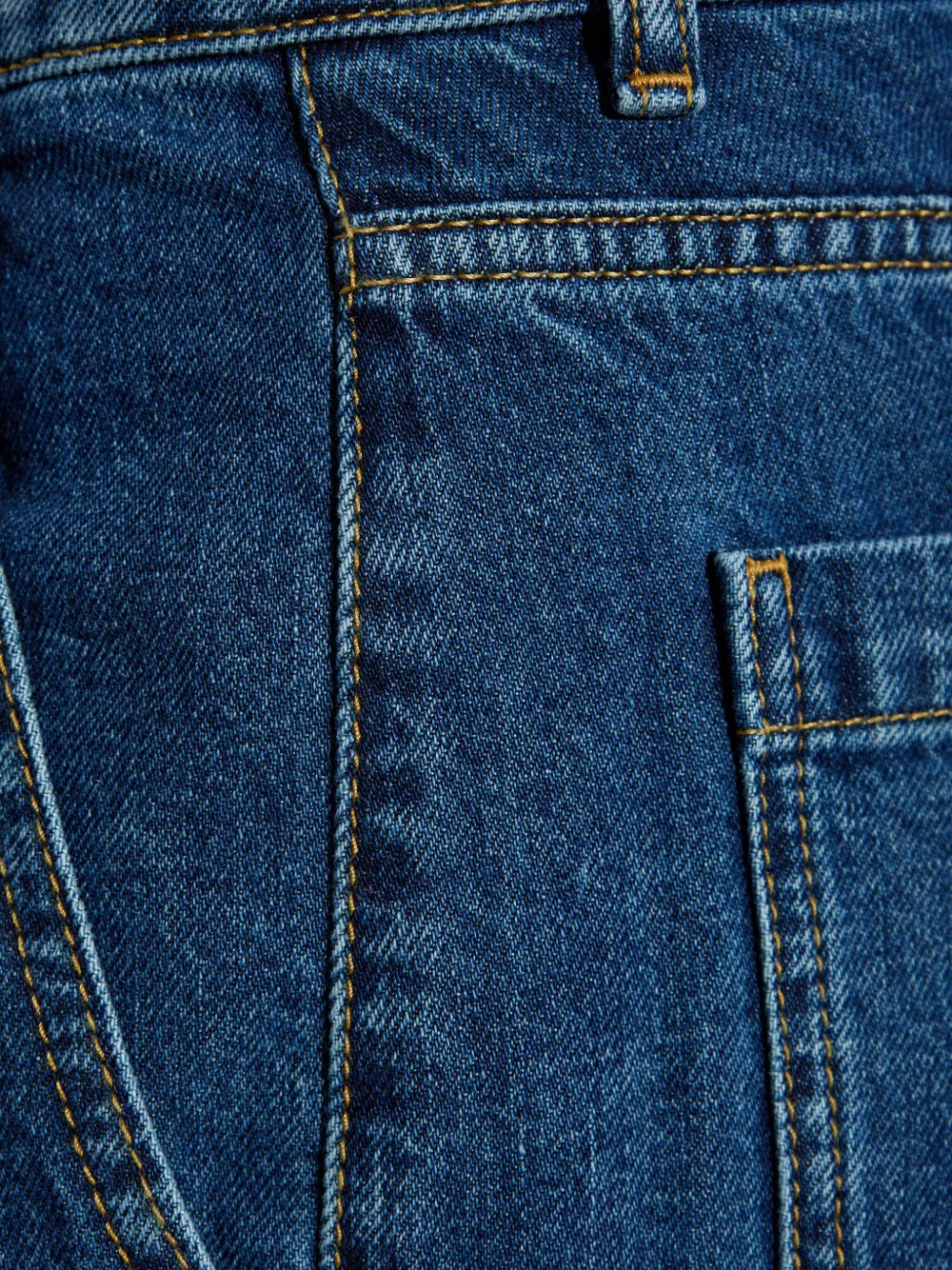 Maison Kitsuné Pleated Denim Jeans In Blue