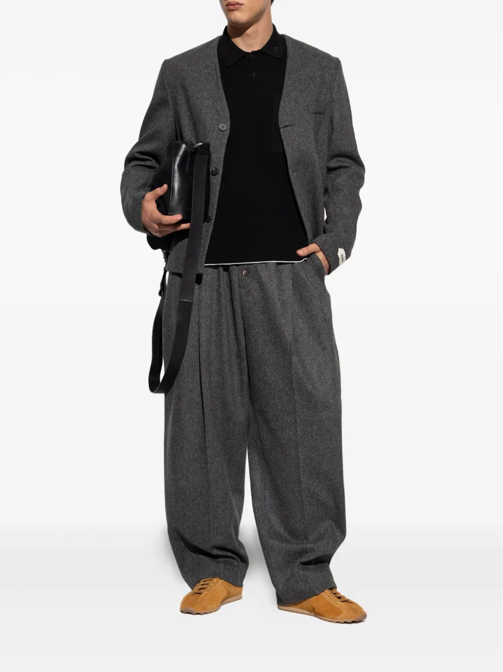 Jacquemus Sera V-neck button jacket | Shirt Jackets | Image 2