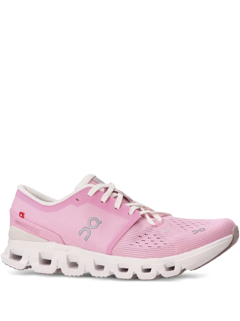On Running baskets Cloud X4 | rose | Image 1