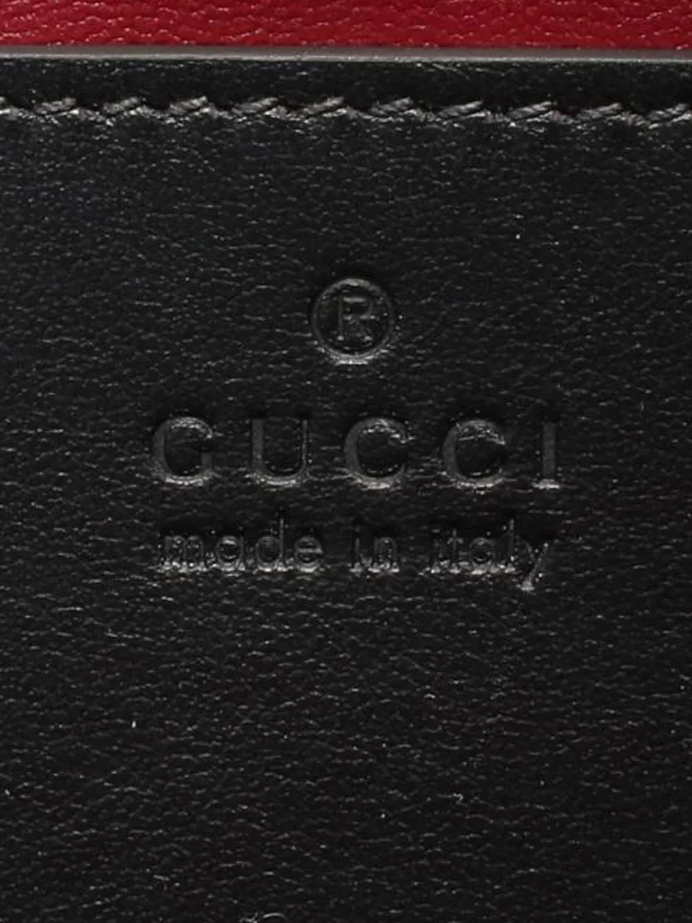 Pre-owned Gucci 2016-2025 Small Gg Marmont Matelasse Leather Sphinx Crossbody Bag In Black