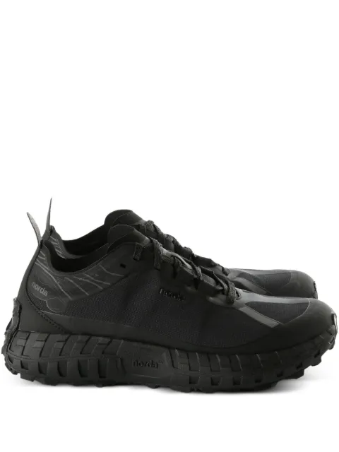 norda panelled sneakers