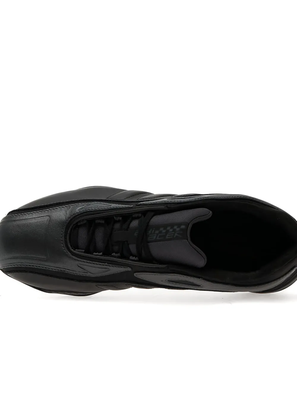 adidas Adiracer GT lace-up low-top sneakers Zwart