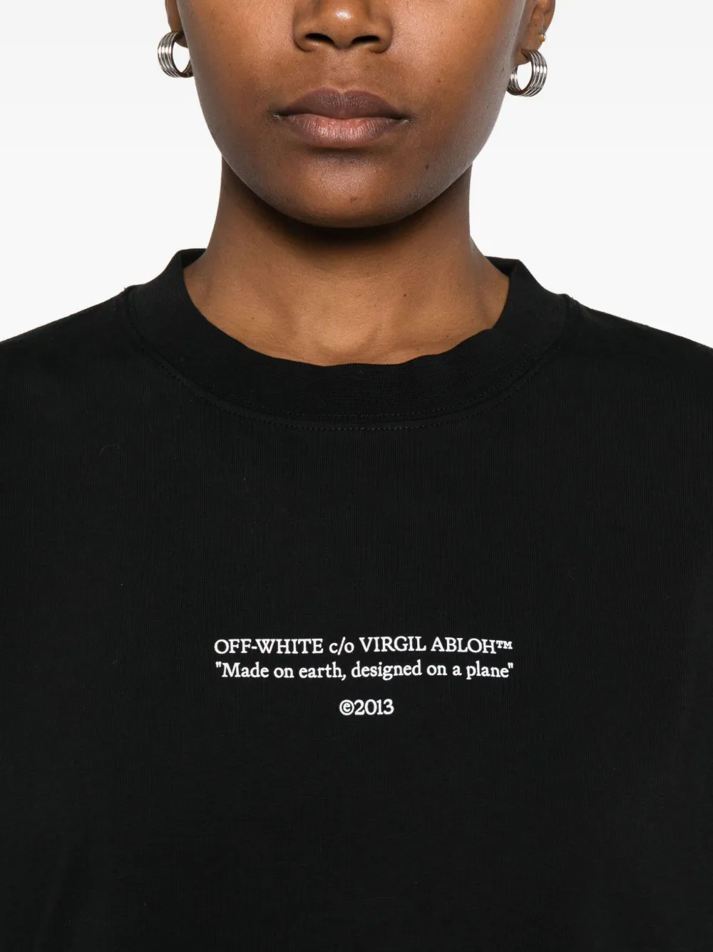 Off-White Katoenen T-shirt Zwart