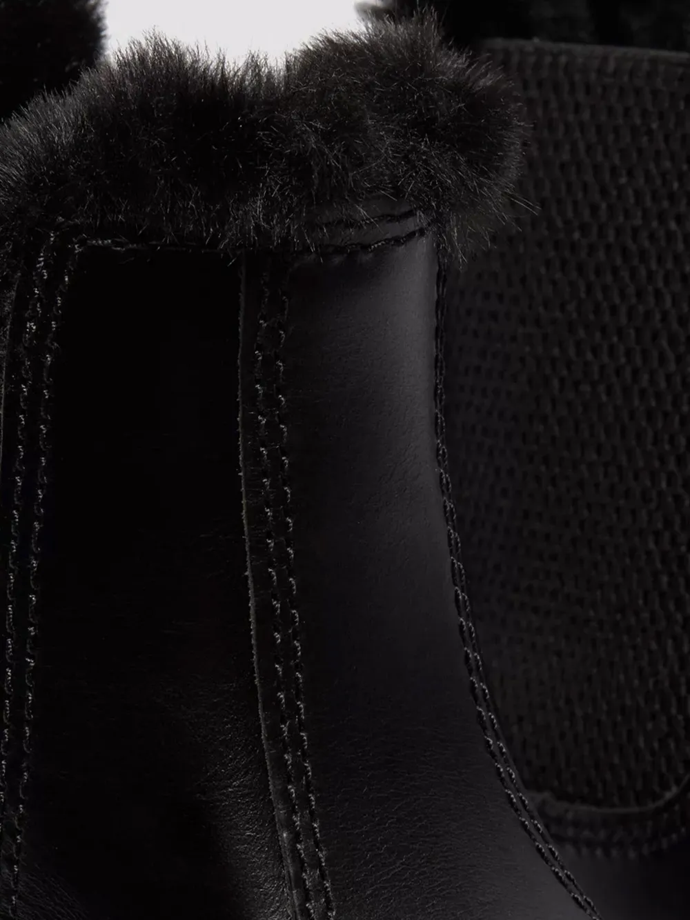 Dr. Martens Laarzen met elastische zijkant Zwart