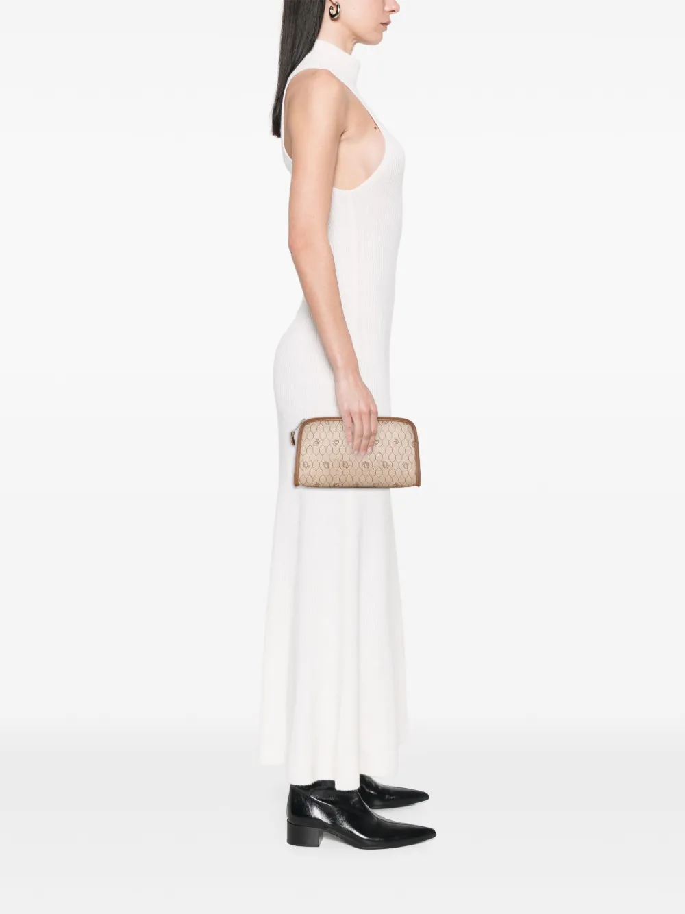 Christian Dior Pre-Owned 20th Century Honeycomb Coated Canvas clutch bag | Pre-Owned | Image 2