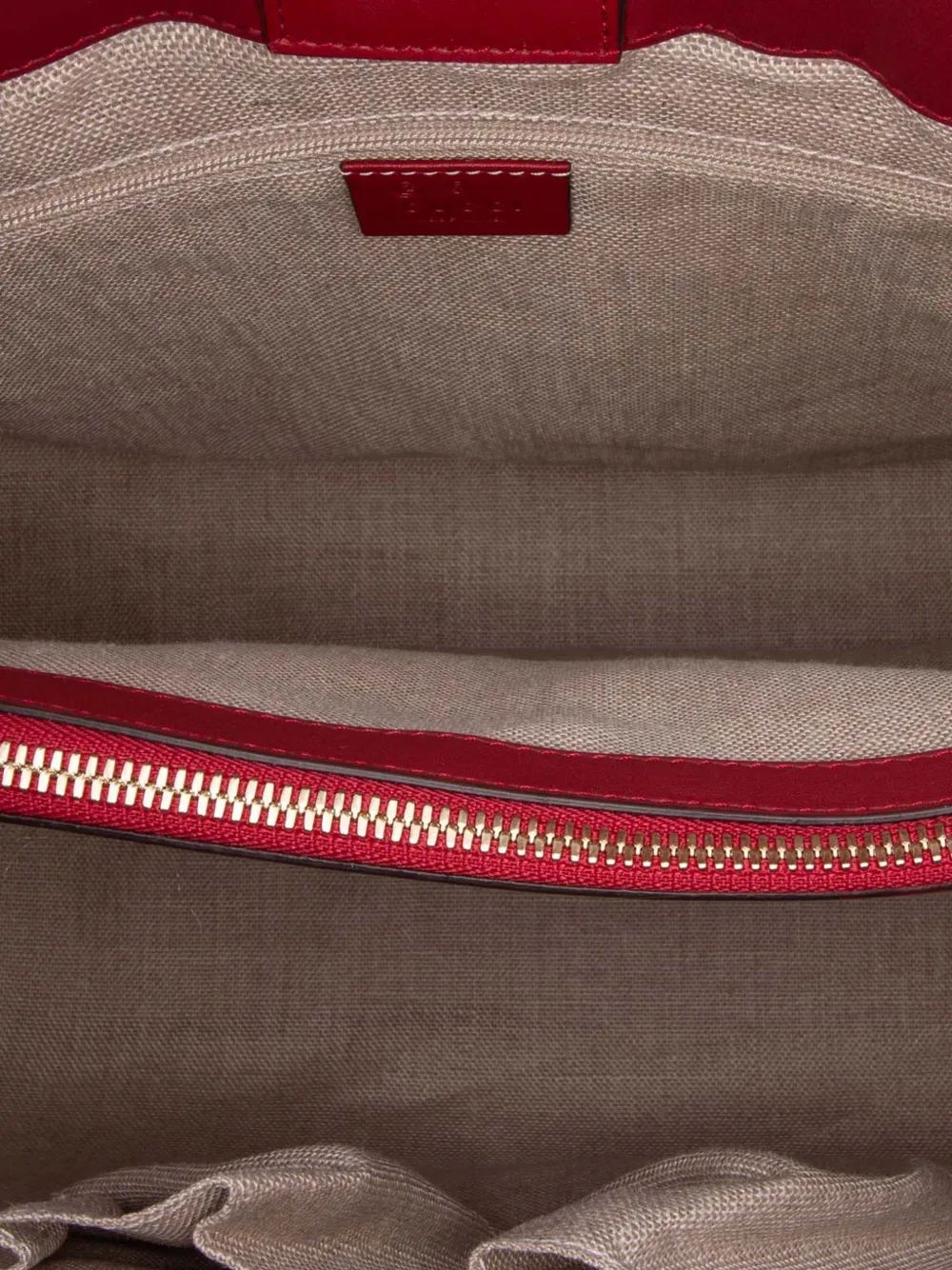 Pre-owned Gucci 2016-2025 Large Soft Microssima Satchel In Red