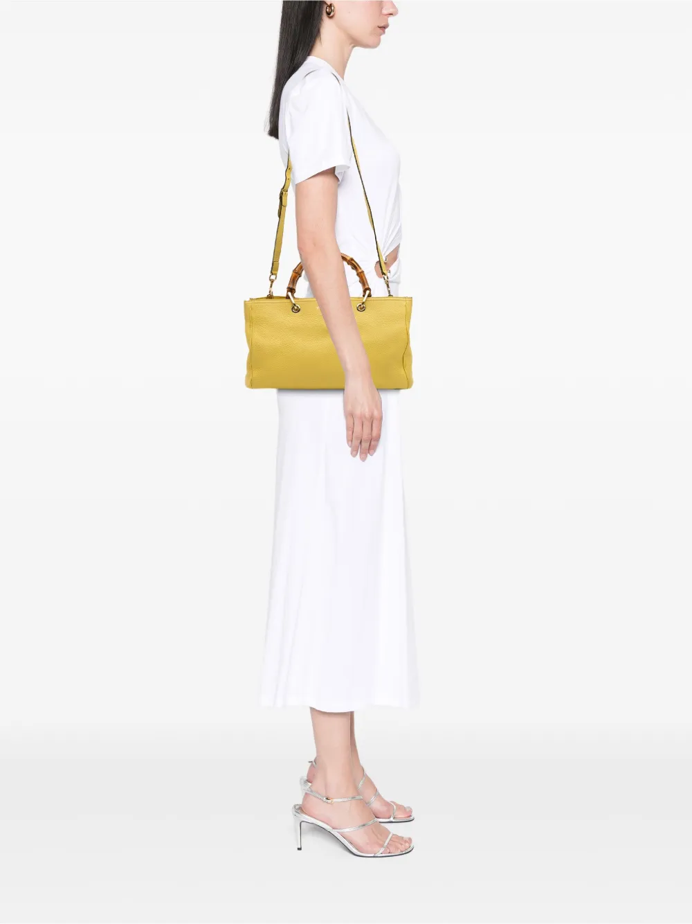 Gucci Pre-Owned 2016-2025 Medium Calfskin Bamboo Shopper satchel | Pre-Owned | Image 2