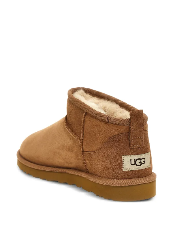 UGG Classic Ultra Mini アンクルブーツ | ブラウン | FARFETCH JP