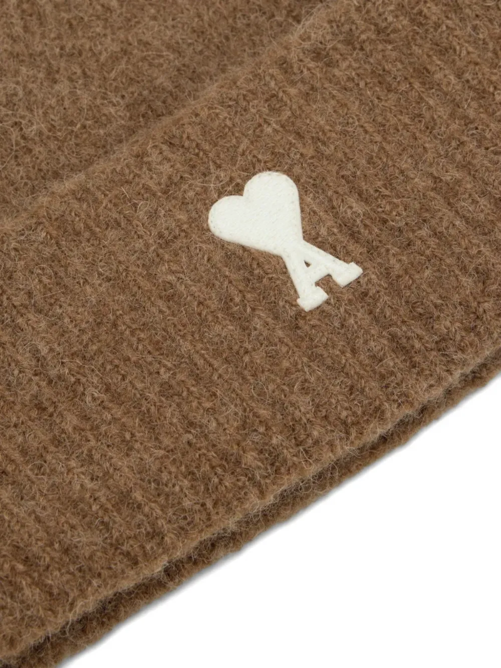 AMI Paris Muts met Ami de Coeur-applicatie Bruin