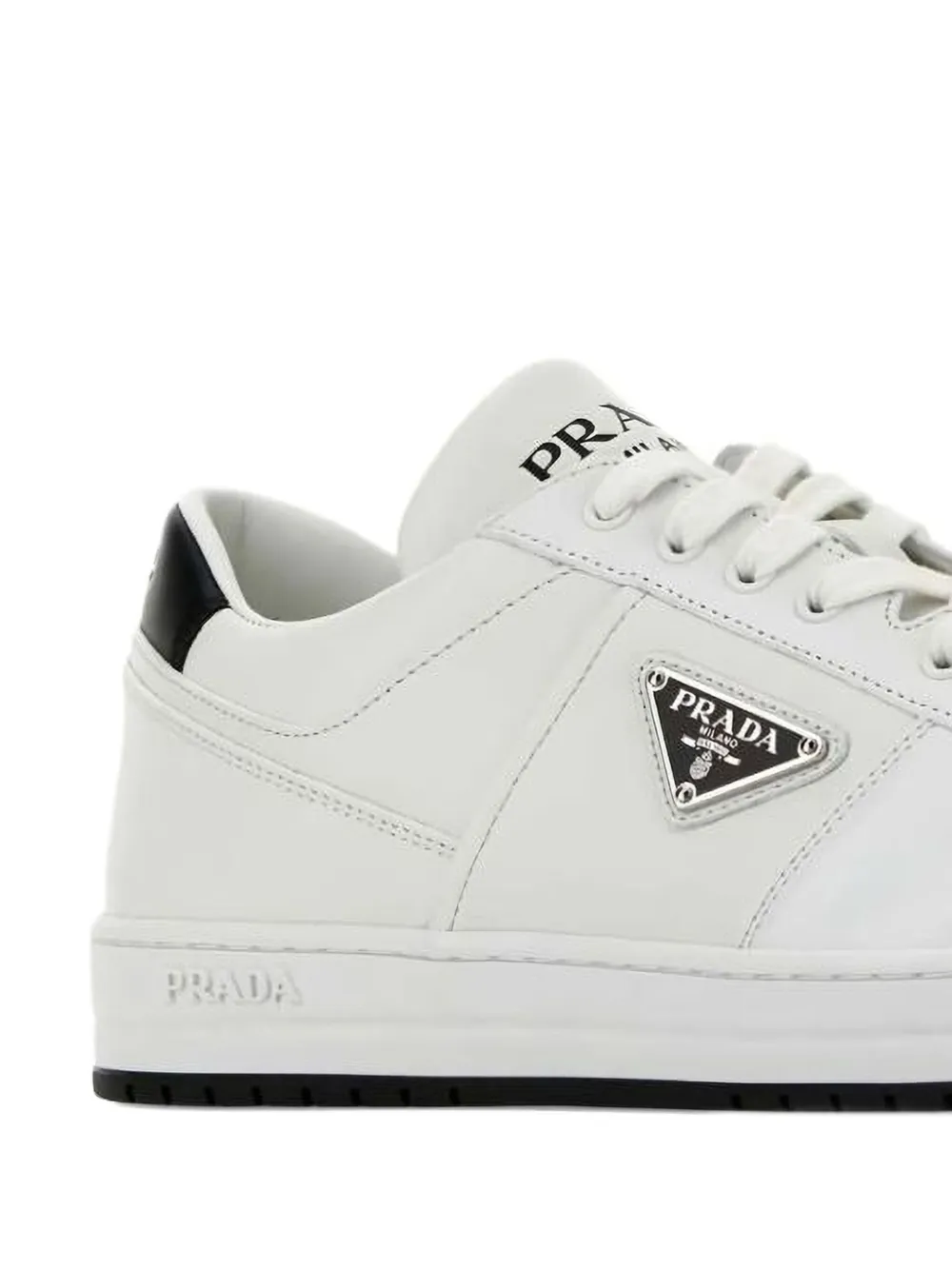 Prada Leren sneakers met logoplakkaat Wit