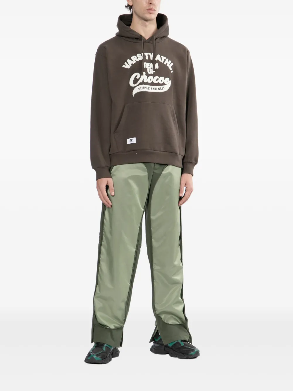 CHOCOOLATE logo-appliqué hoodie | Hoodies | Image 2