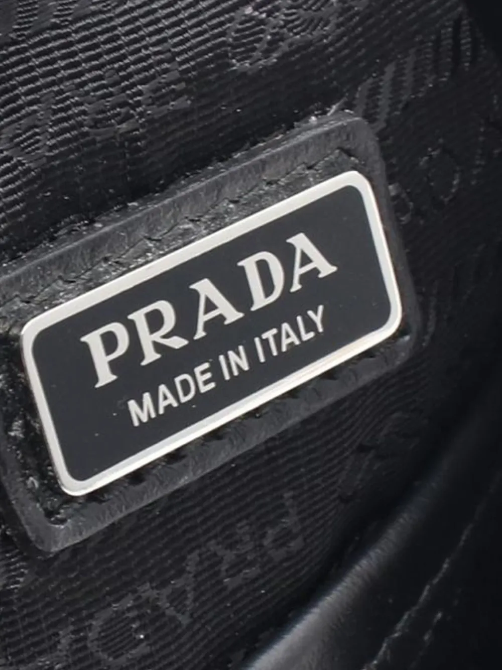 Pre-owned Prada 2000-2025 Vitello Daino Logo Embossed Sling Bag Crossbody Bag In Gray