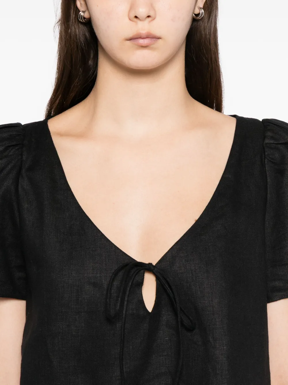 Reformation Mayla Top In Black