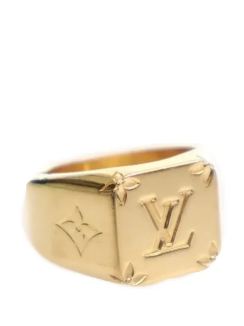 Louis Vuitton Pre-Owned 2021 Gold Plated Monogram Signet Ring L costume ring