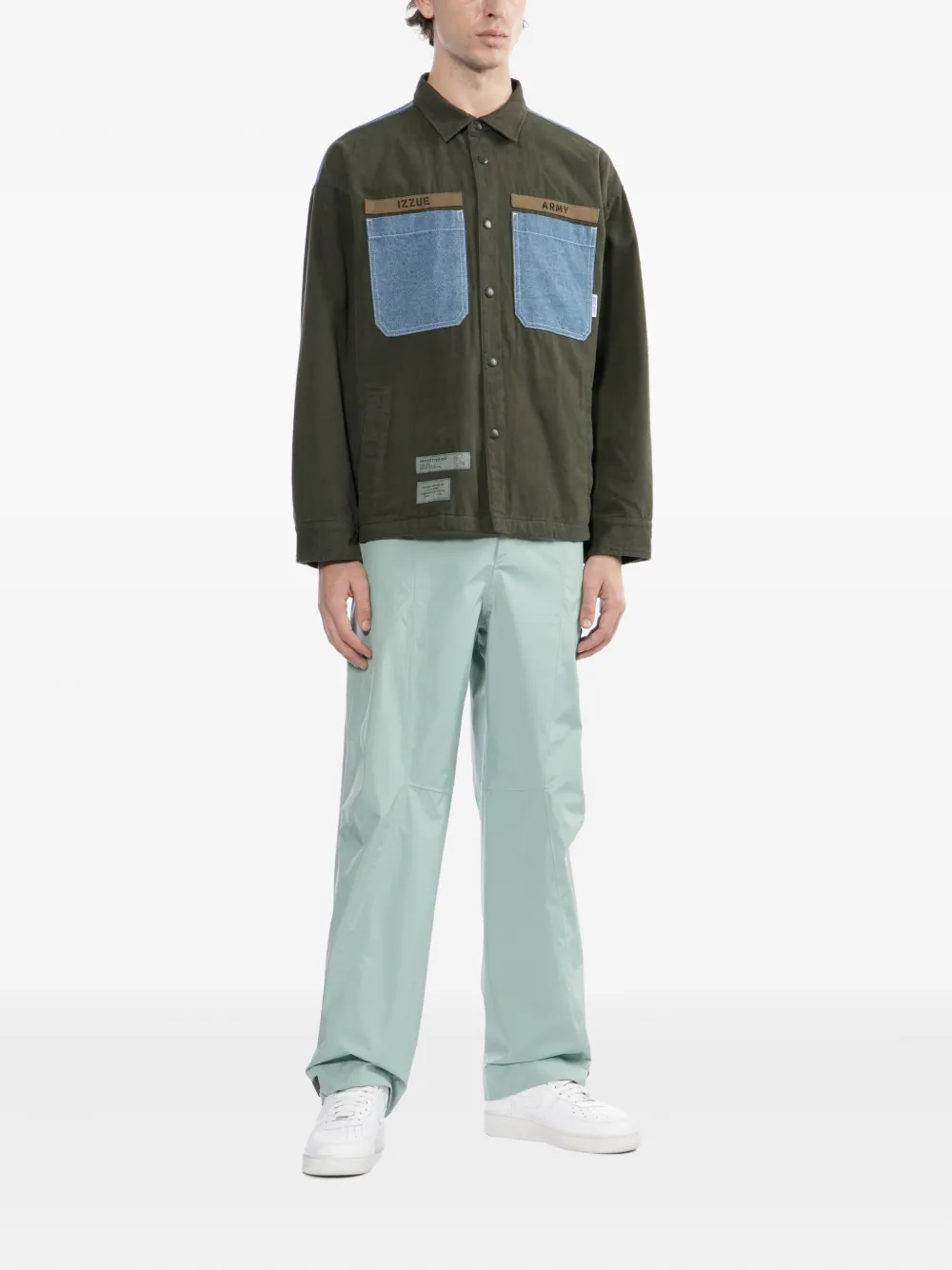 izzue sobrecamisa con parche del logo | Sobrecamisas | Image 2