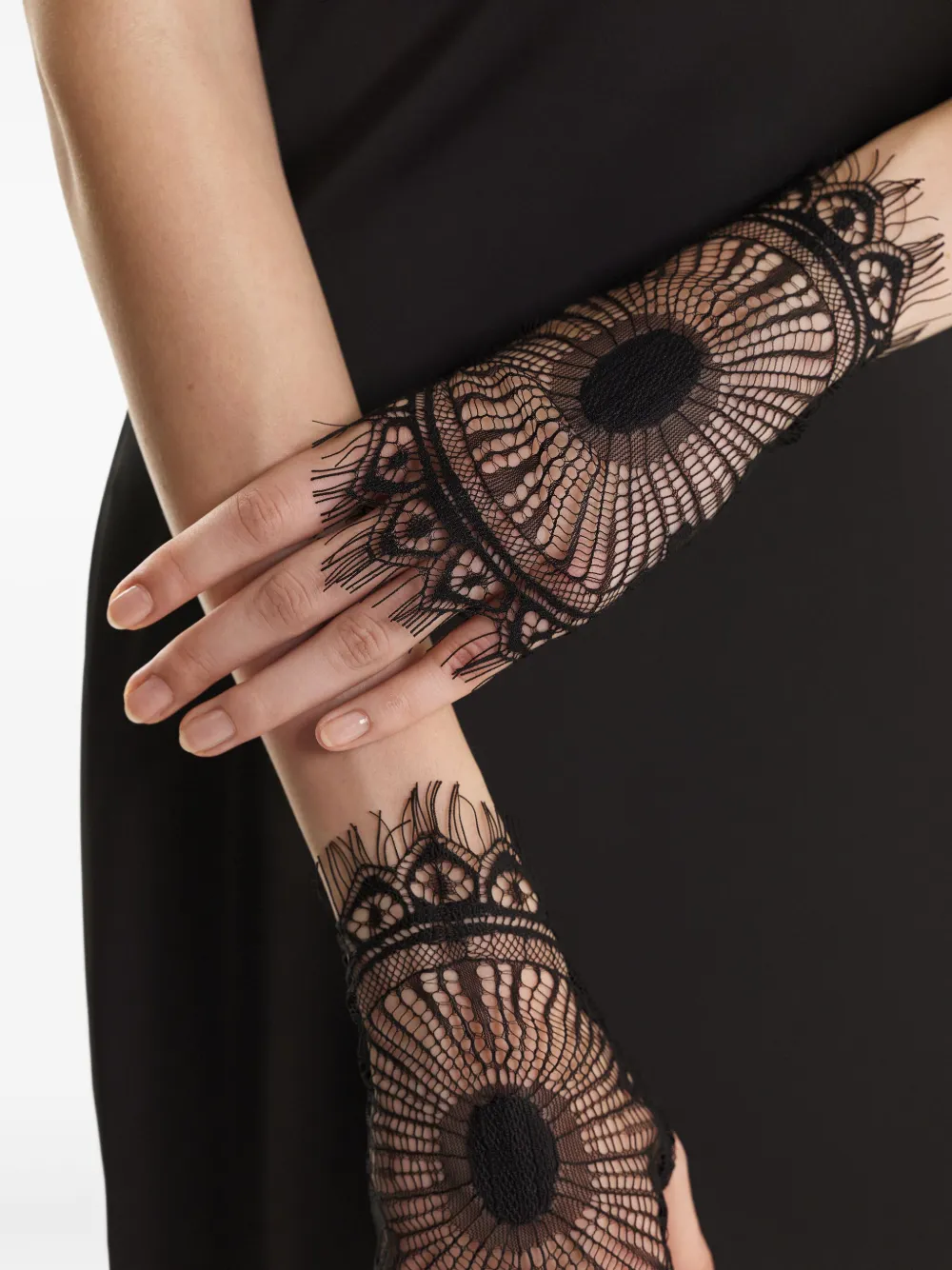 2310 STUDIO lace-detailed fringed gloves | Image 2