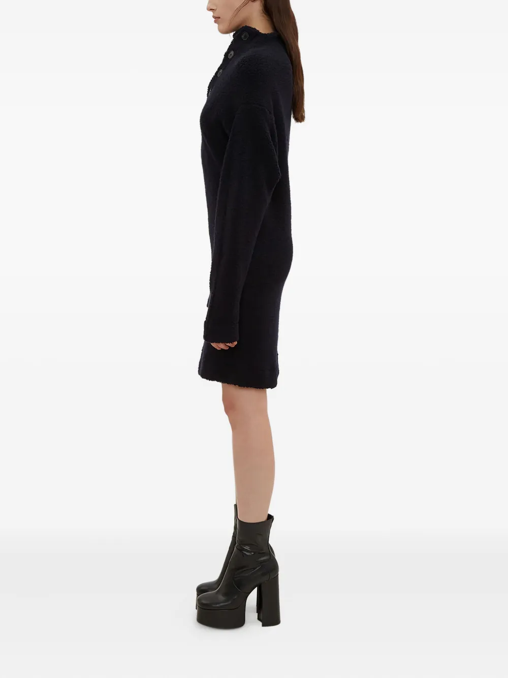 Atlein Asymmetrische sweaterjurk met trechterhals Zwart