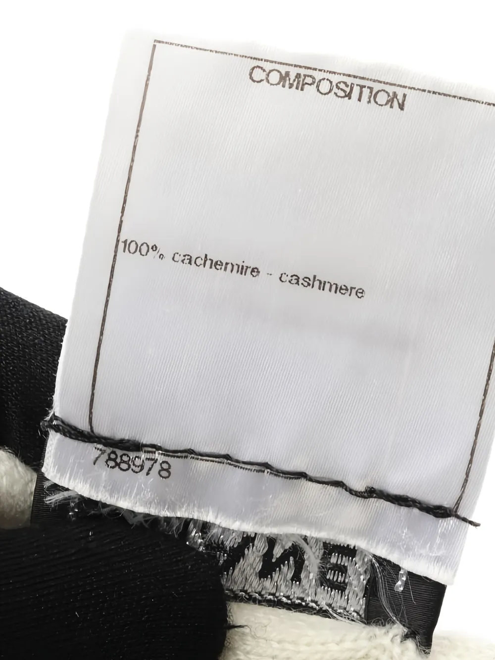 Pre-owned Chanel Cashmere Scarf In Black