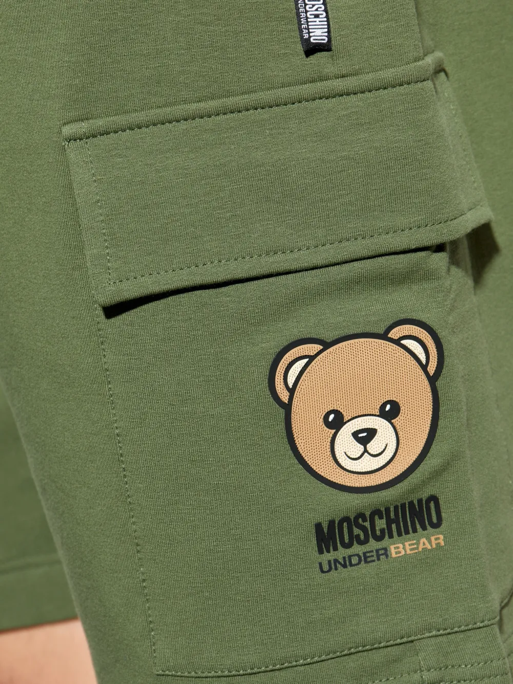 Moschino Teddy cargo shorts met logo Groen