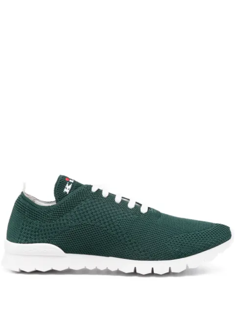 Kiton tenis con logo bordado