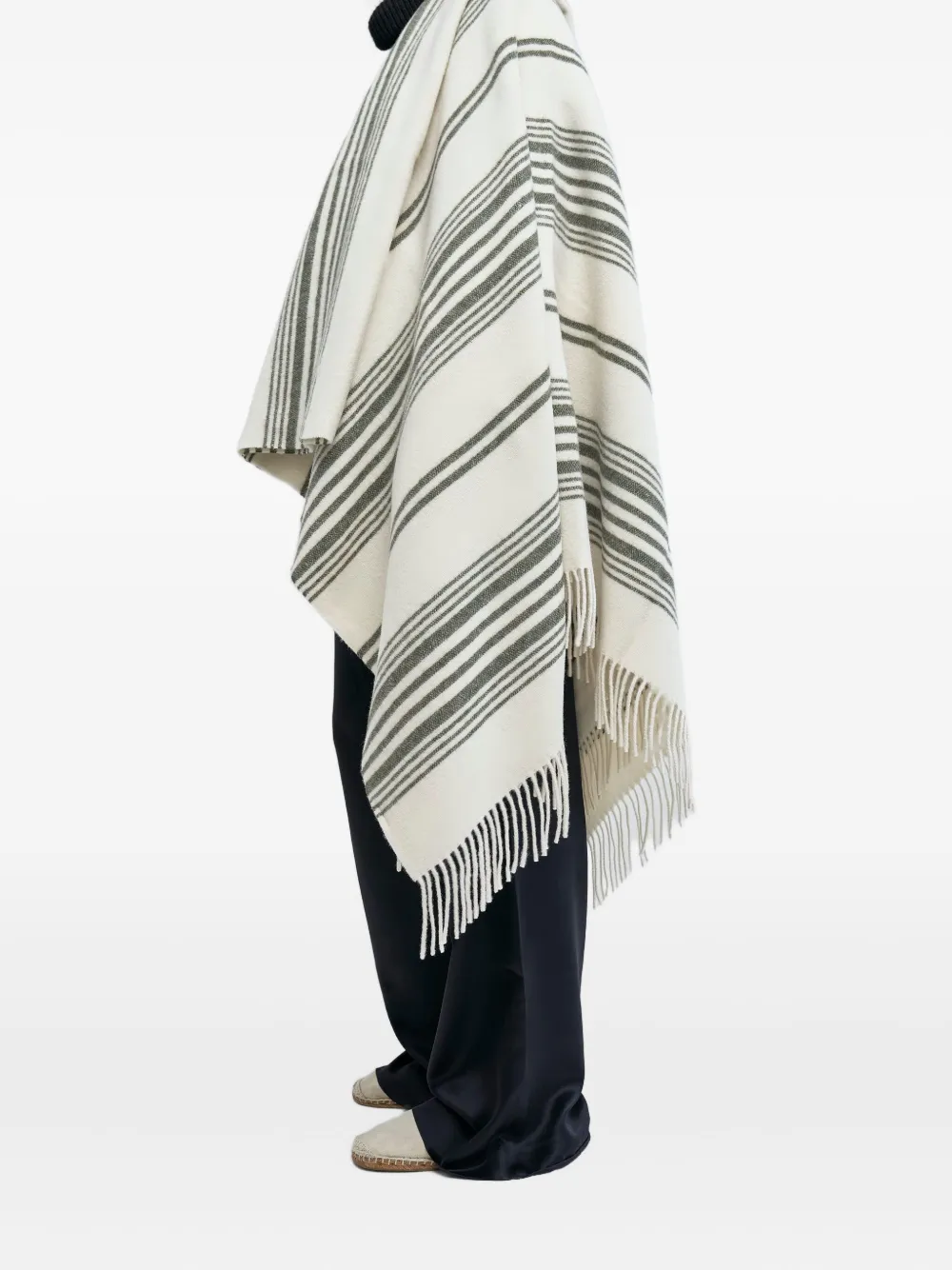Lagomoro Gila Virgin Wool Blanket (180cm X 135cm) In White