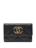 CHANEL Pre-Owned quilted chain-detail wallet - Black