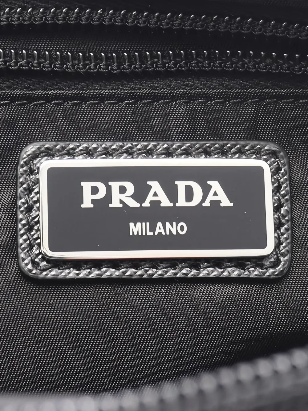Pre-owned Prada 20s Logo-plaque Belt Bag In Black