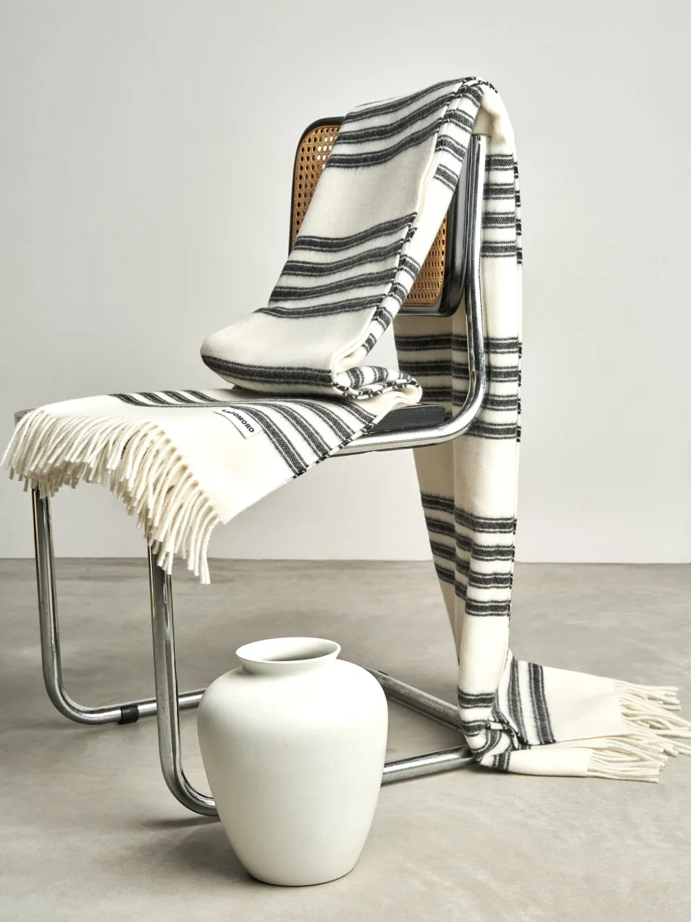 Camuni Virgin Wool Blanket (180cm X 135cm)
