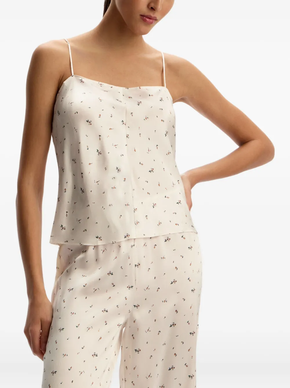 12 Storeez Floral-print Silk Top In White