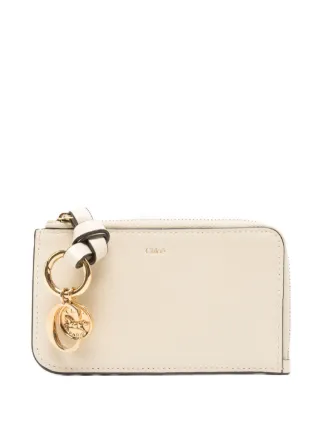 Chloé