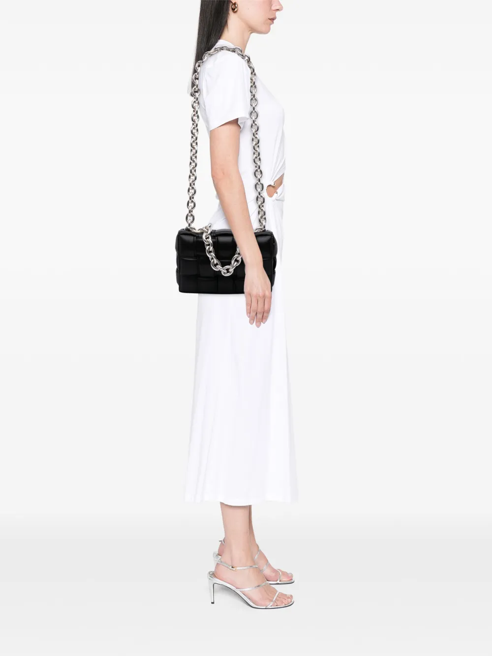 Bottega Veneta Pre-Owned 2012-2025 Nappa Intrecciato Padded Chain Cassette satchel | Pre-Owned | Image 2