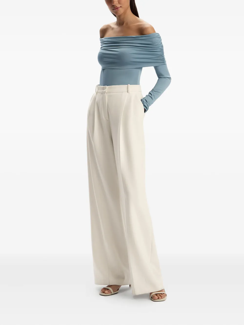 12 STOREEZ Gedrapeerde top - Blauw