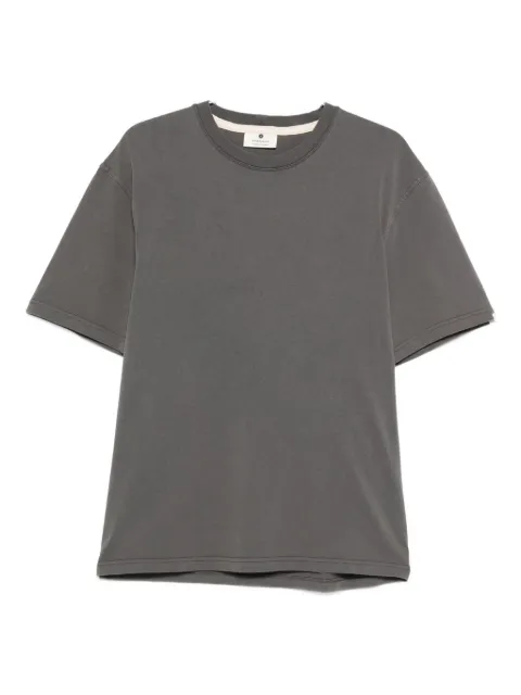 ANERKJENDT playera manga corta con cuello redondo