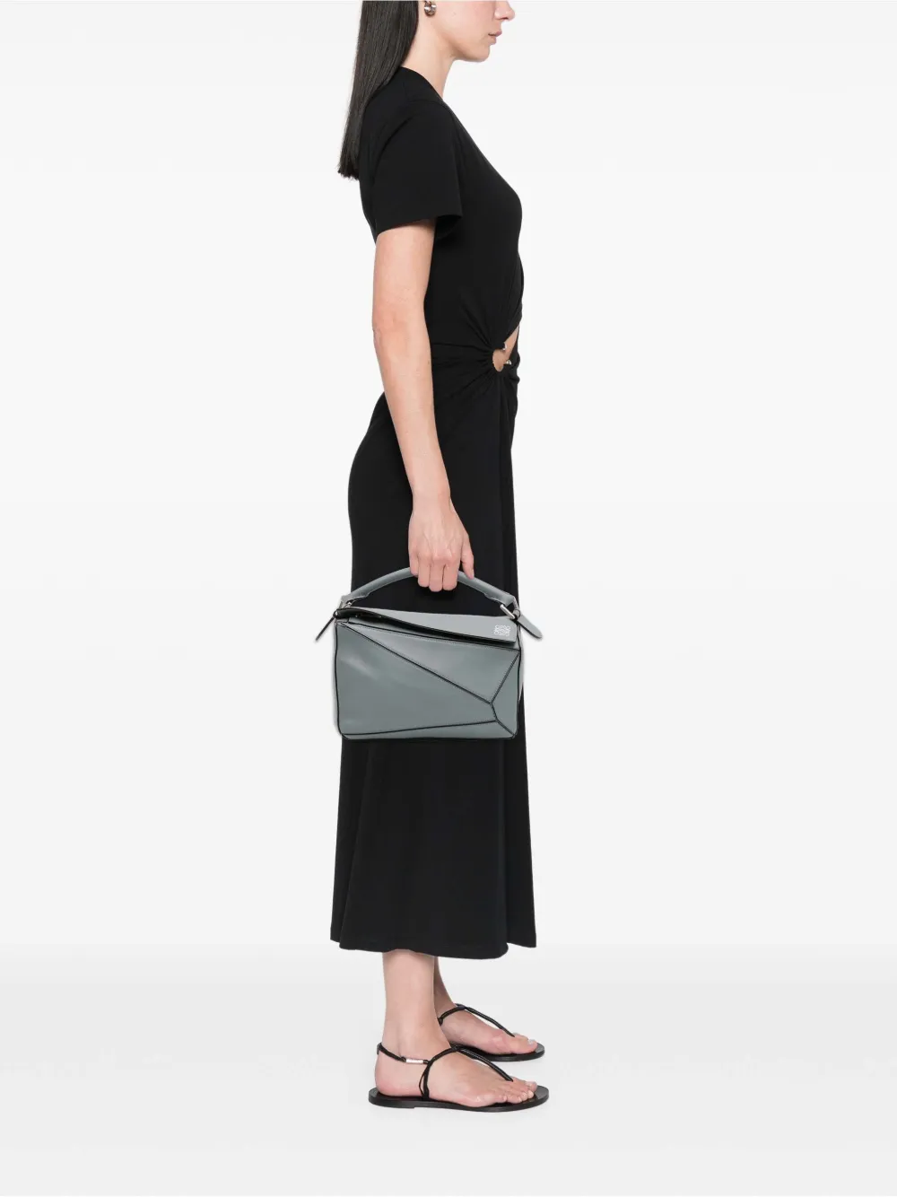Loewe Pre-Owned 2017 Small Calfskin Puzzle satchel | Pre-Owned | Image 2