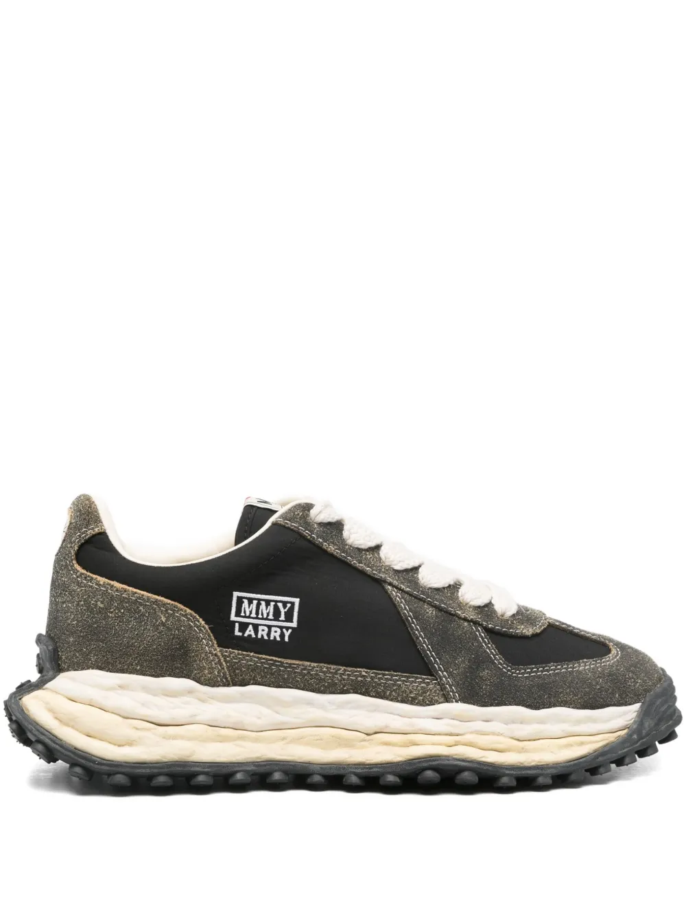 Maison MIHARA YASUHIRO Larry logo-patch suede sneakers Zwart