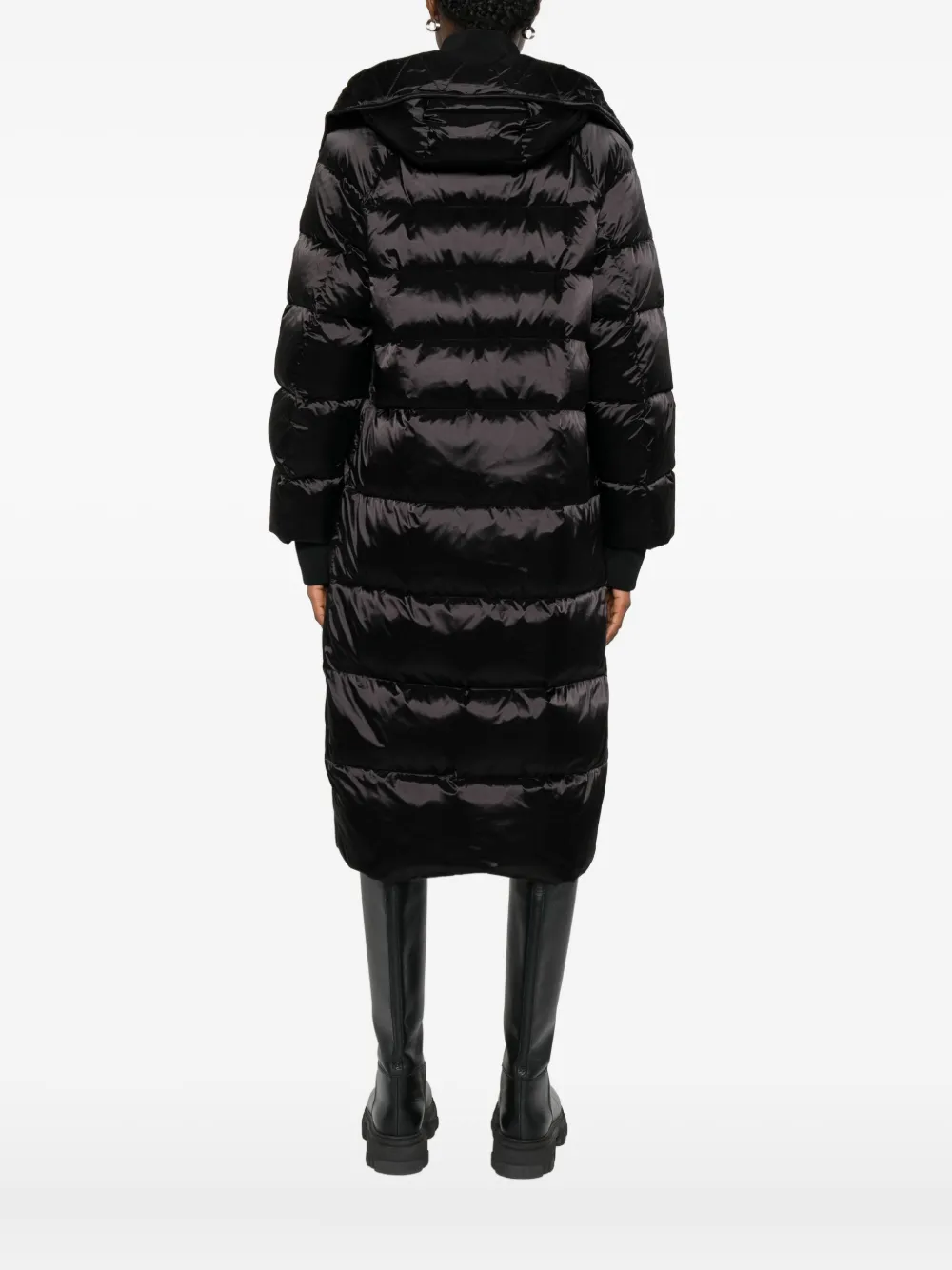 Patrizia Pepe Hooded Puffer Coat In Black