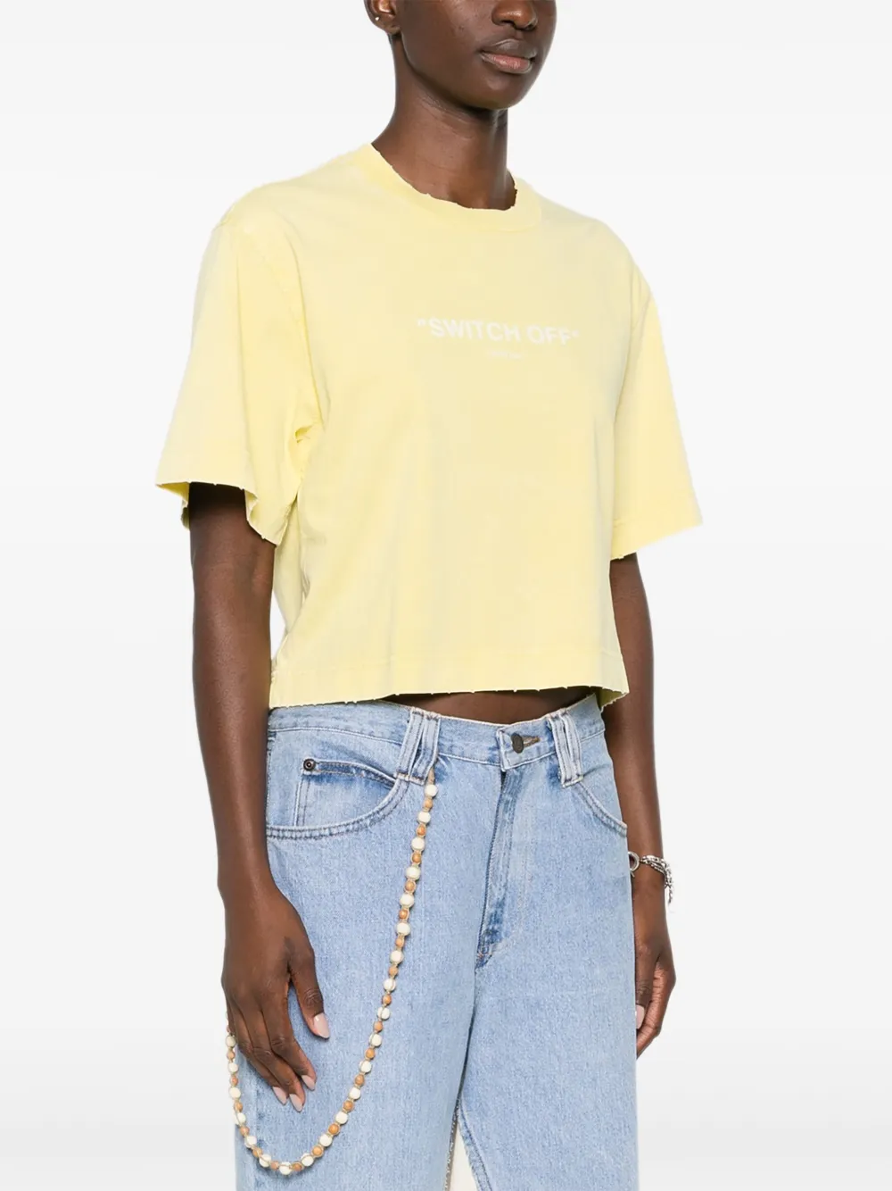Off-White T-shirt met tekst Geel
