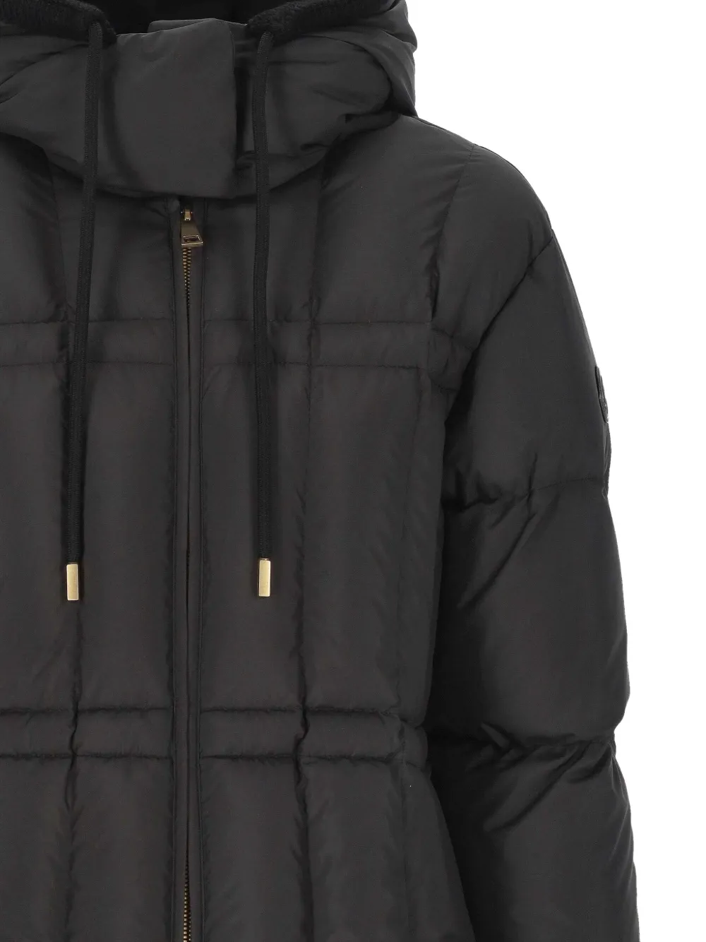 Moncler Estom Vertical-quilted Hooded Short Down Jacket In Black