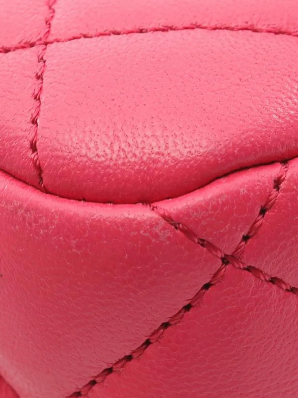 CHANEL Pre-Owned 2020 Small CC Quilted Lambskin Tassel Camera Bag crossbody bag | Pre-Owned | Image 2