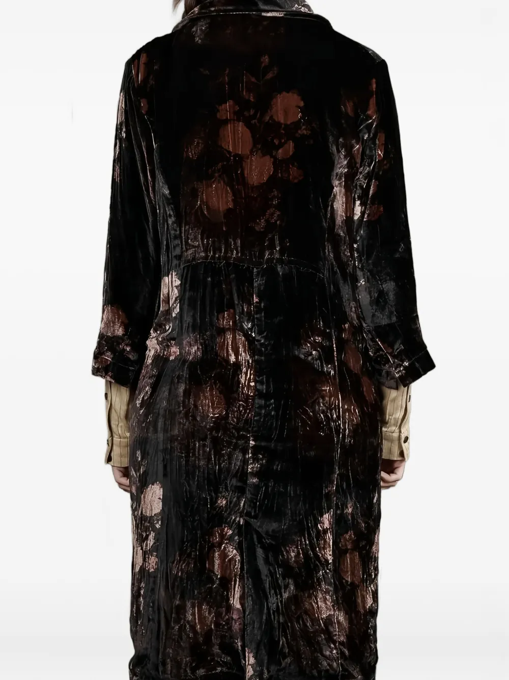 Aleksandr Manamïs Double-breasted Velvet Coat In Black